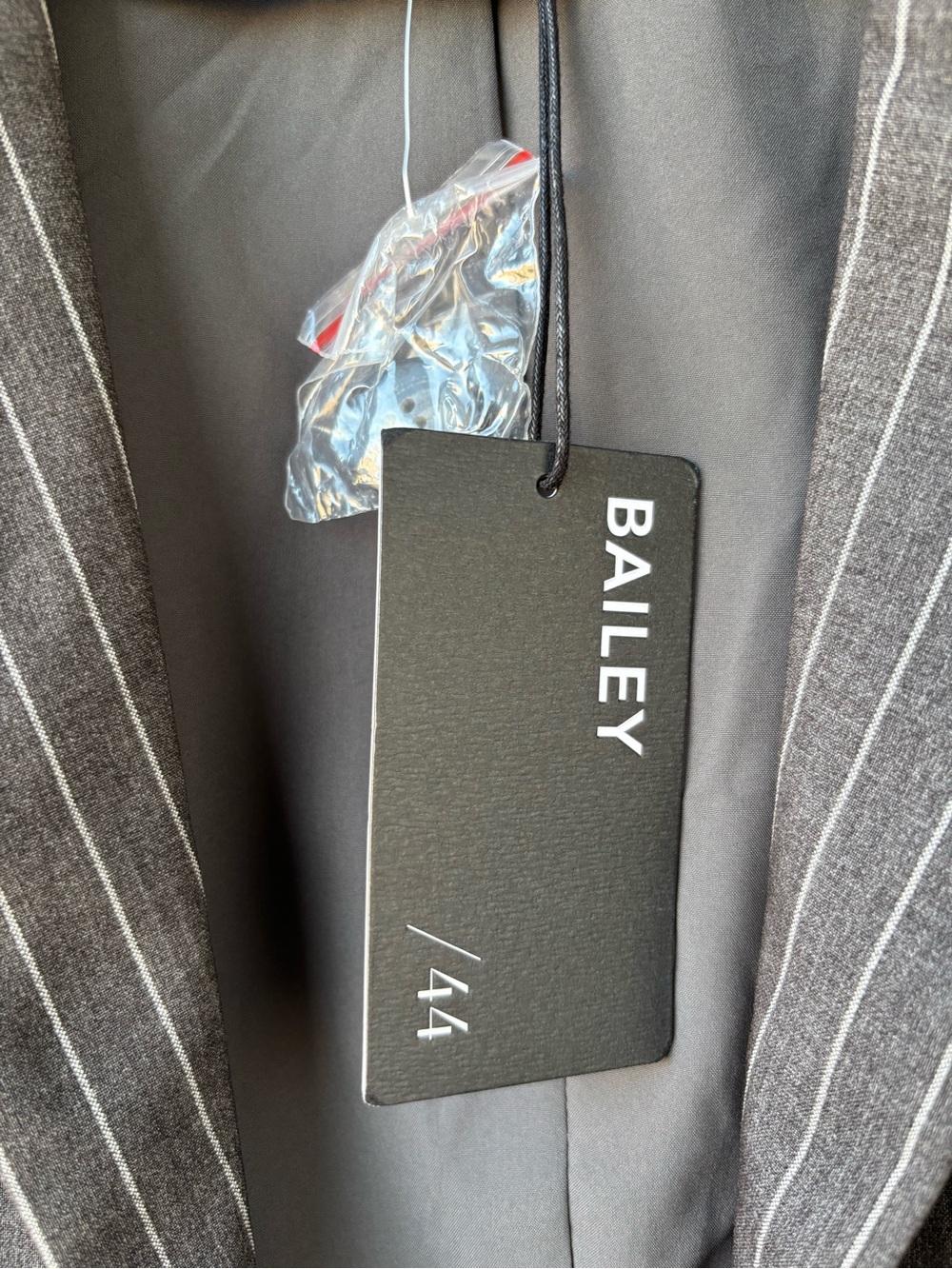Bailey 44 Gray Pinstripe Cropped Blazer Vest NWT Size S - Picture 5 of 6